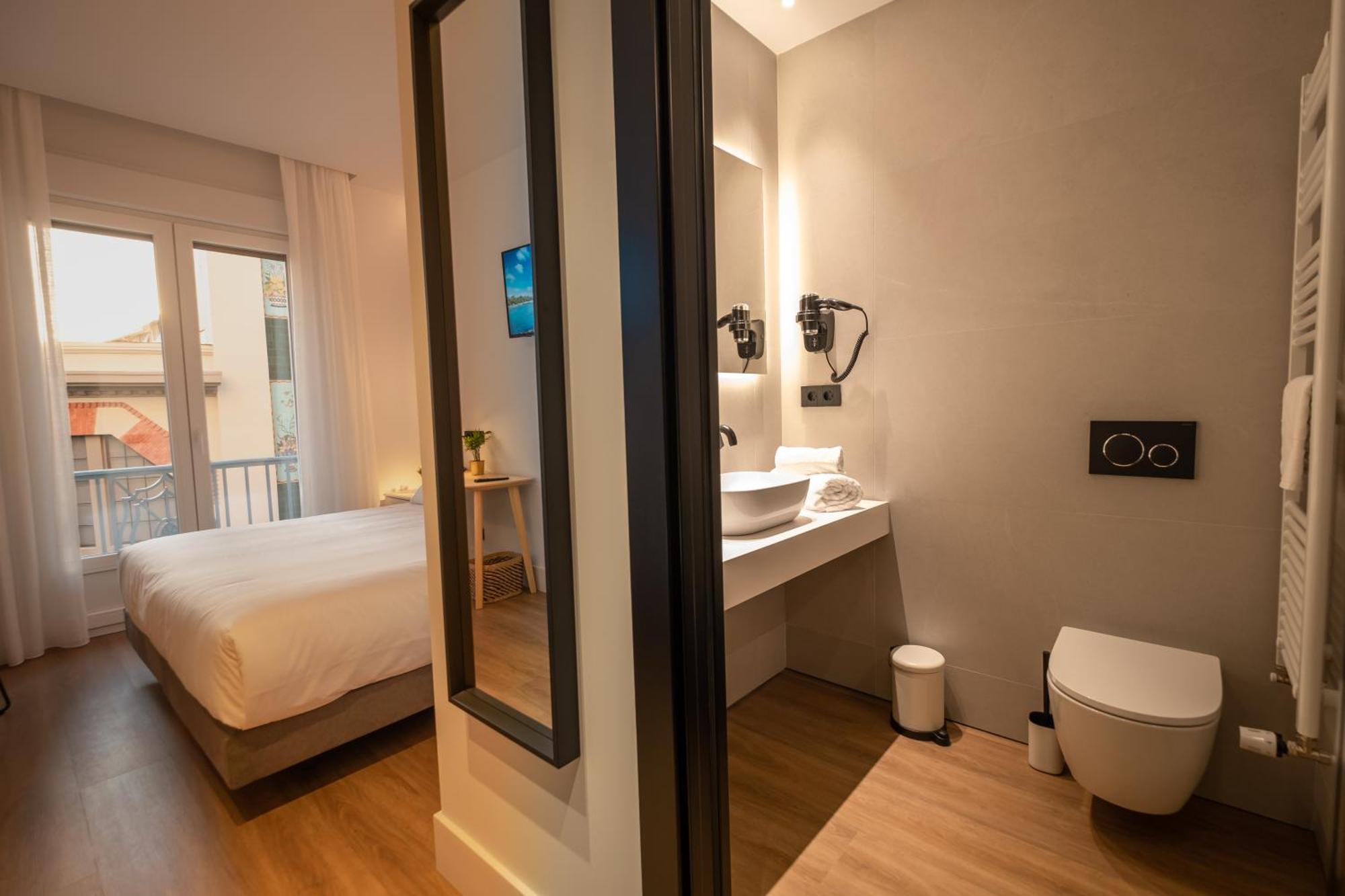Principe De Vergara Rooms Lujo En El Centro De Logrono Exterior photo