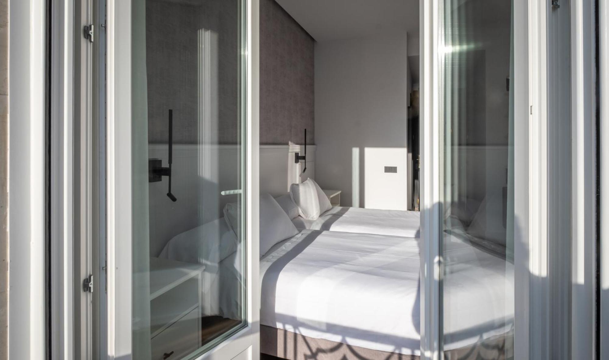 Principe De Vergara Rooms Lujo En El Centro De Logrono Exterior photo